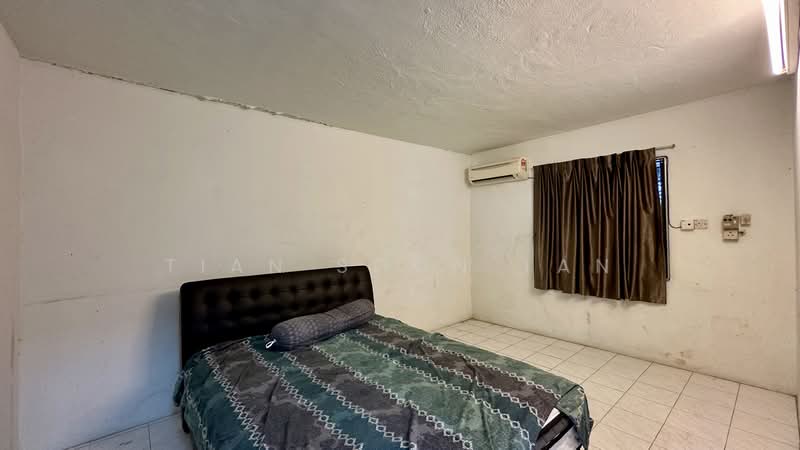 Bungalow for Sale in Bangsar Hill (Bangsar) - Tian Soon Tan - Bedroom - PropertyGuru.com.my