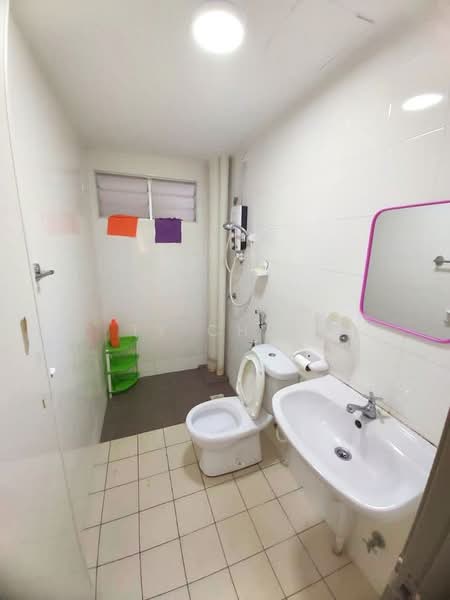 Apartment for Sale at Seri Jati - TY Chew - Bathroom - PropertyGuru.com.my