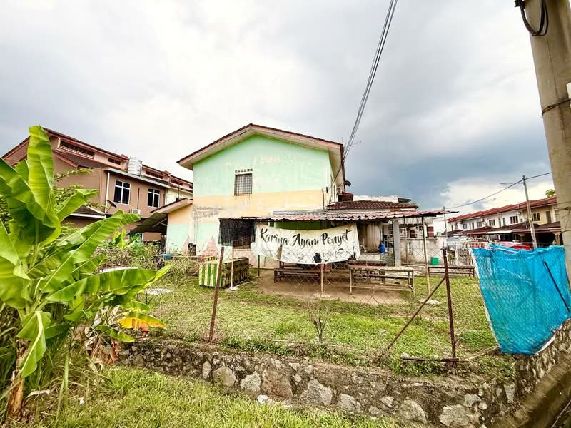 2-storey Terraced House for Sale in Bandar Rinching Seksyen 5 (Semenyih) - Azli Ibrahim - Exterior - PropertyGuru.com.my