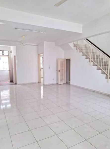 Rumah Teres 2 Tingkat untuk Dijual di Setia Ecohill (Semenyih) - JW Chang - Living Room - PropertyGuru.com.my