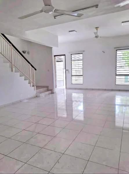 Rumah Teres 2 Tingkat untuk Dijual di Setia Ecohill (Semenyih) - JW Chang - Living Room - PropertyGuru.com.my