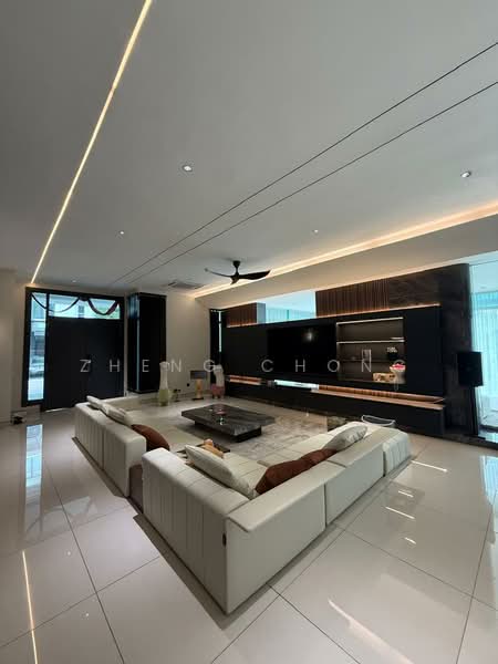 Rumah Banglo untuk Dijual di Taman Sains Selangor (Kota Damansara) - Zheng Chong - Living Room - PropertyGuru.com.my