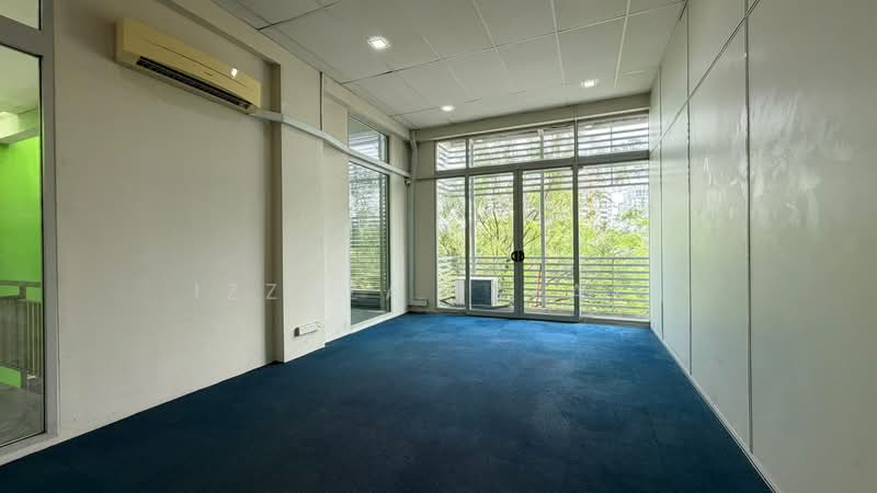 Kedai / Pejabat untuk Disewa di Bukit Jelutong (Shah Alam) - Izzaza Izzati - Balcony - PropertyGuru.com.my