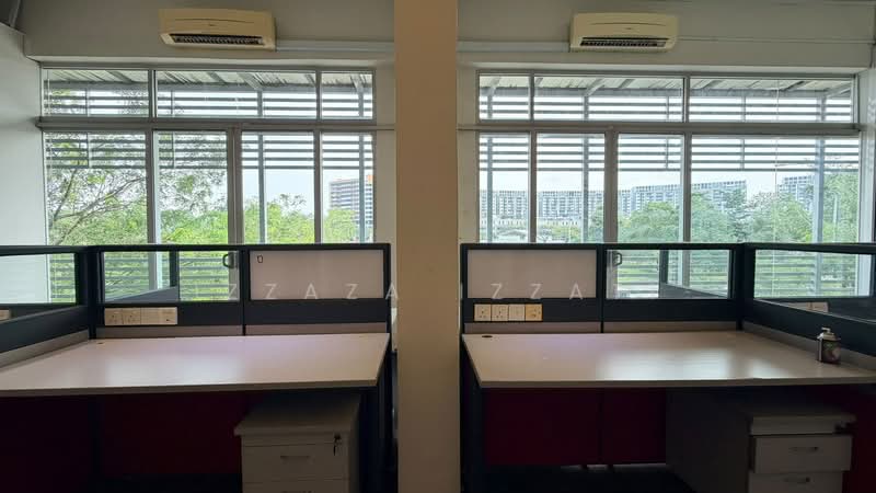 Kedai / Pejabat untuk Disewa di Bukit Jelutong (Shah Alam) - Izzaza Izzati - Interior - PropertyGuru.com.my