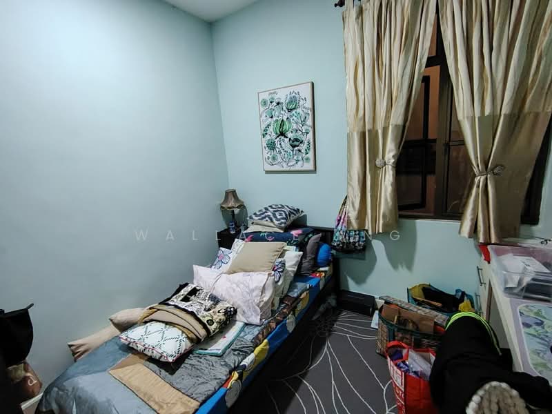 2-storey Terraced House for Sale in Taman Kempas Utama (Tebrau) - Wallace Ang - Bedroom - PropertyGuru.com.my
