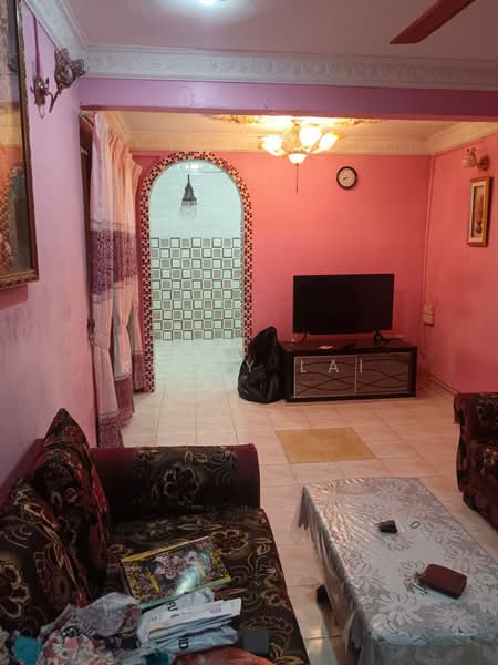 Terraced House for Sale in Seri Kembangan (Selangor) - Kenny Lai - Living Room - PropertyGuru.com.my