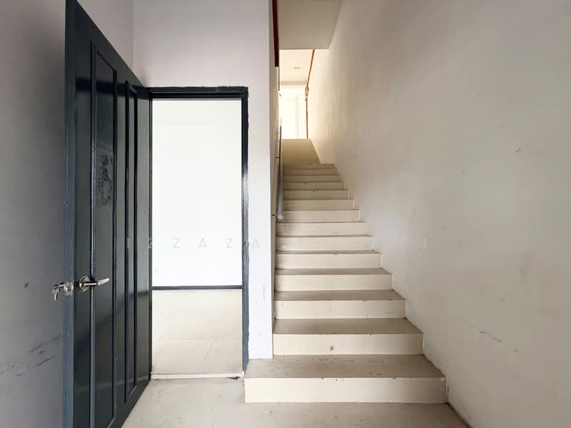 Rumah Niaga untuk Disewa di Bukit Jelutong (Shah Alam) - Izzaza Izzati - Interior - PropertyGuru.com.my