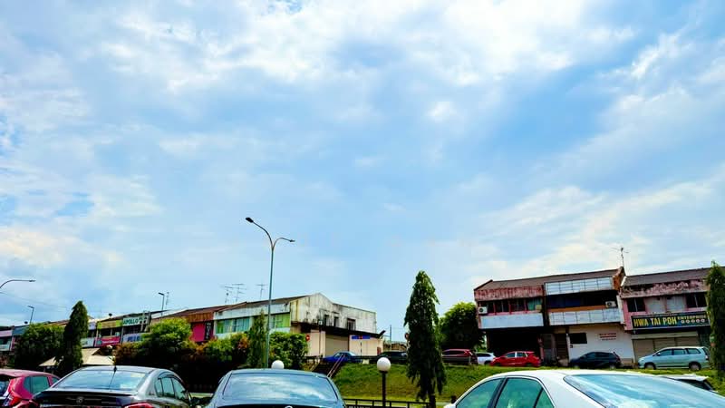 Shop / Office for Rent in Taman Ungku Tun Aminah (Skudai) - Jade Gan - Exterior - PropertyGuru.com.my