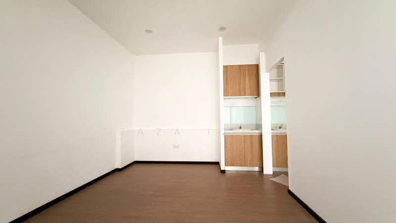 Retail Space for Rent in Bukit Jelutong (Shah Alam) - Izzaza Izzati - Interior - PropertyGuru.com.my