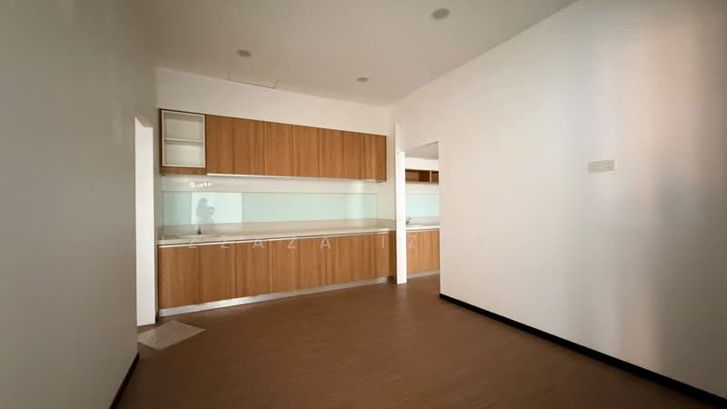 Retail Space for Rent in Bukit Jelutong (Shah Alam) - Izzaza Izzati - Kitchen - PropertyGuru.com.my