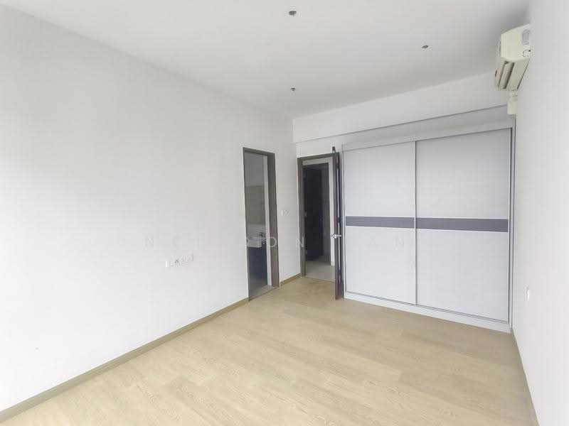 Kondominium untuk Dijual di Lovell @ Country Garden Danga Bay - Neilson Tan - Bedroom - PropertyGuru.com.my