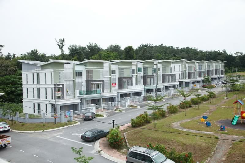 Semi-Detached House for Sale in Sungai Buloh (Selangor) - Jacksley Wong - Exterior - PropertyGuru.com.my