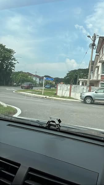 Rumah Berkembar untuk Dijual di Klang (Selangor) - Jeniffer P'ng - PropertyGuru.com.my