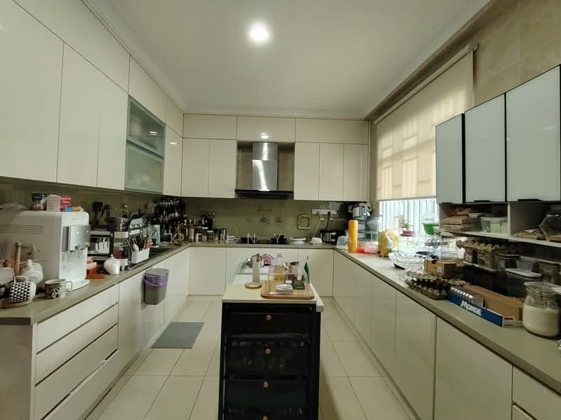 Rumah Banglo untuk Dijual di Cheras (Selangor) - Kenny Lai - Kitchen - PropertyGuru.com.my