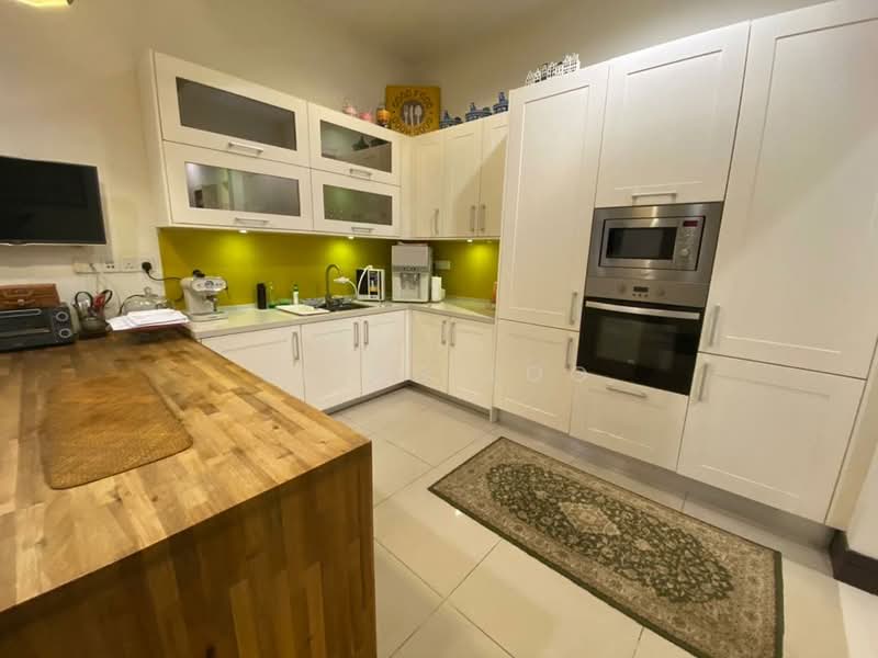 Rumah Berkembar untuk Dijual di Desa Sri Hartamas (Sri Hartamas) - Eling Loo - Kitchen - PropertyGuru.com.my