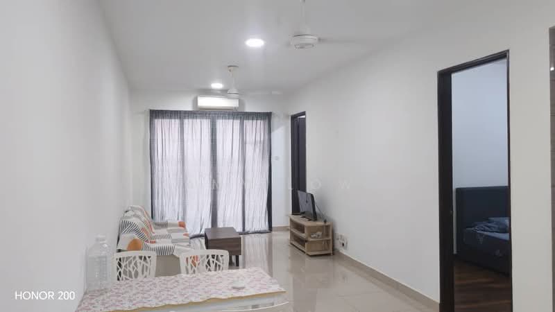 Servis Apartment untuk Disewa di Symphony Tower (Menara Simfoni) - Amy Low - Living Room - PropertyGuru.com.my