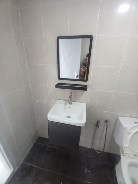 Flat for Rent at PANGSAPURI IRINA - Abby Woo - Bathroom - PropertyGuru.com.my