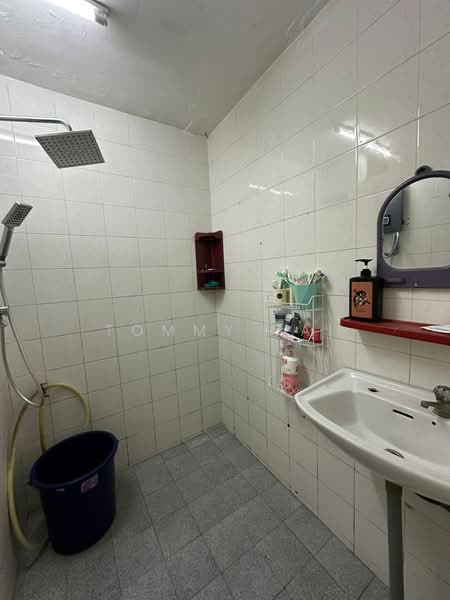 Rumah Teres 1 Tingkat untuk Dijual di Skudai (Johor) - Tommy Tai - Bathroom - PropertyGuru.com.my