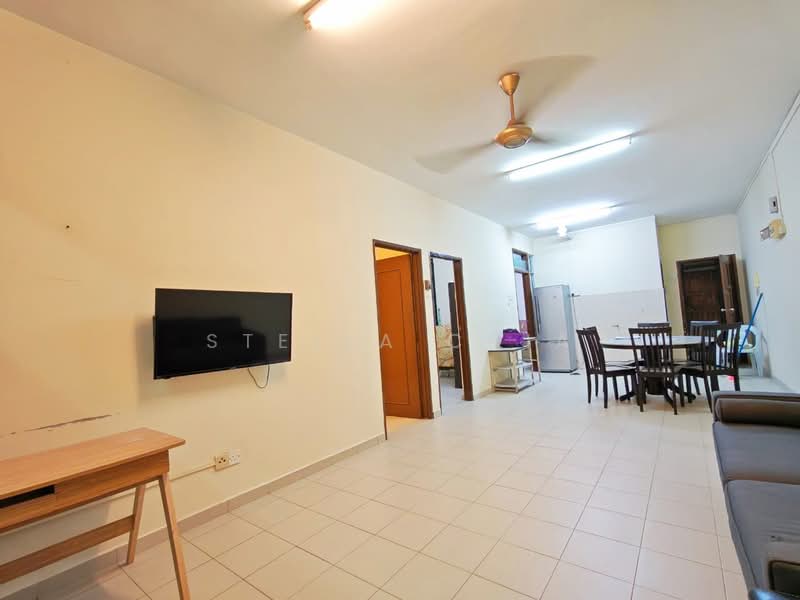 Pangsapuri untuk Disewa di Lake View Suites - Stella Chia - Living Room - PropertyGuru.com.my
