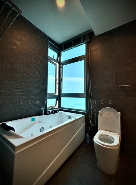 Kondominium untuk Dijual di 10 Island Resort - Jeanette Hee - Bathroom - PropertyGuru.com.my