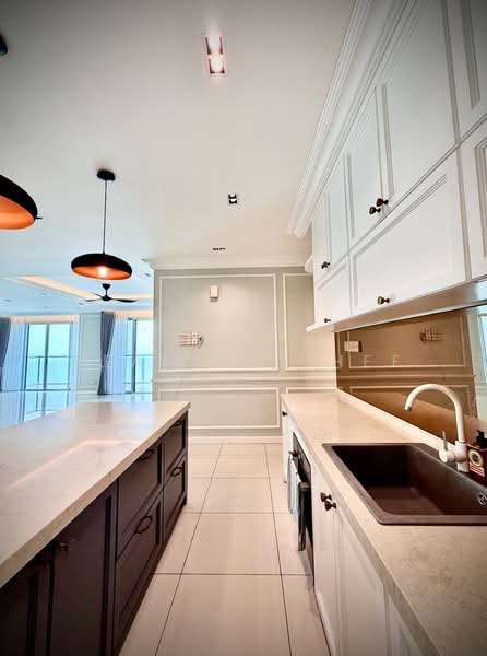Kondominium untuk Dijual di 10 Island Resort - Jeanette Hee - Kitchen - PropertyGuru.com.my