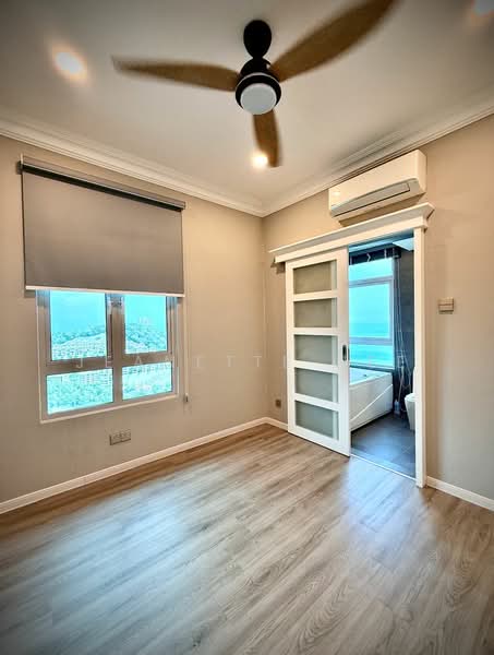 Kondominium untuk Dijual di 10 Island Resort - Jeanette Hee - Bedroom - PropertyGuru.com.my