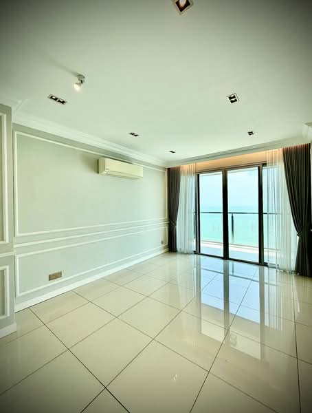Kondominium untuk Dijual di 10 Island Resort - Jeanette Hee - Living Room - PropertyGuru.com.my