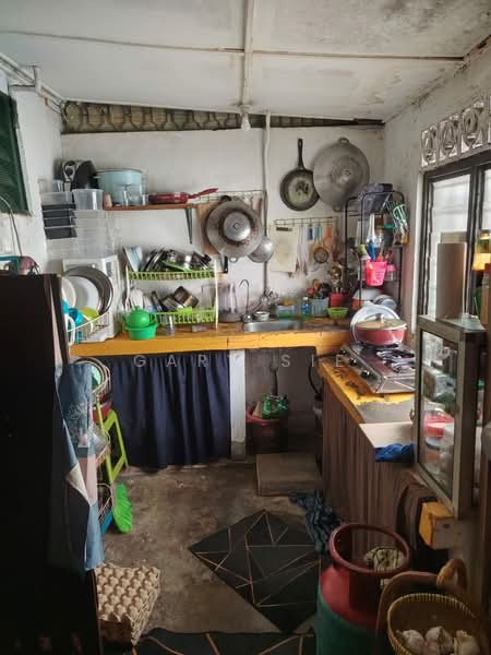 Rumah Teres 1 Tingkat untuk Dijual di Taman Setapak (Setapak) - Gary Sie - Kitchen - PropertyGuru.com.my