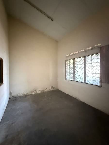 Shop / Office for Rent in Taman Peringgit Jaya (Melaka City) - Lawrance Lim - PropertyGuru.com.my