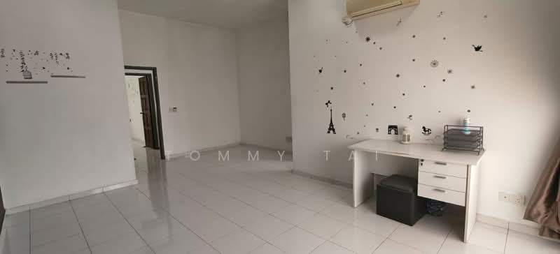 Rumah Teres 2 Tingkat untuk Dijual di Taman Setia Indah (Tebrau) - Tommy Tai - Interior - PropertyGuru.com.my