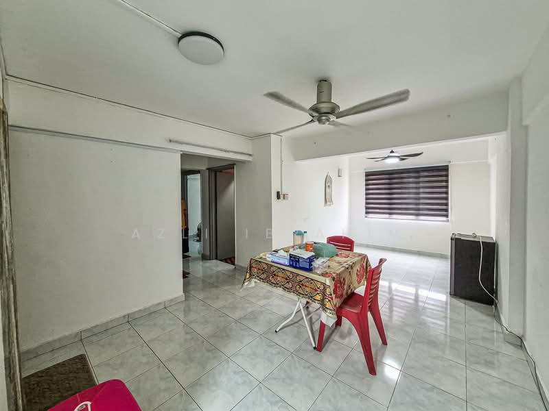 Apartment for Sale at Pangsapuri Indah Mas - Azli Ibrahim - Living Room - PropertyGuru.com.my