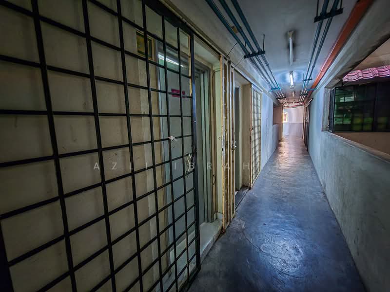 Apartment for Sale at Pangsapuri Indah Mas - Azli Ibrahim - Corridor - PropertyGuru.com.my