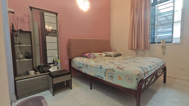 Rumah Teres 1 Tingkat untuk Dijual di Taman Cheng Ria (Bertam) - CHIN FN - Bedroom - PropertyGuru.com.my