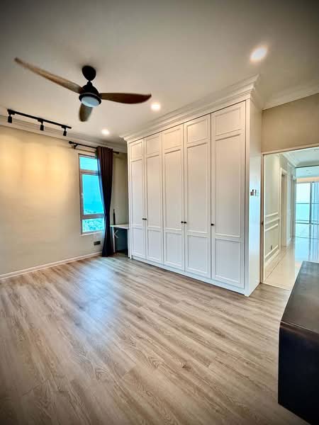 Condominium for Sale at 10 Island Resort - KK Kwok - Bedroom - PropertyGuru.com.my