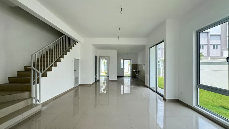 2-storey Terraced House for Sale in Bandar Tasik Puteri (Rawang) - Jack Cheng - Living Room - PropertyGuru.com.my