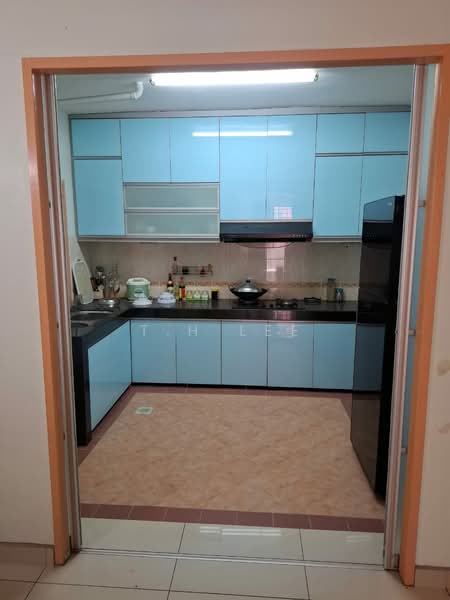 Pangsapuri untuk Dijual di Pelangi Heights - T.H Lee - Kitchen - PropertyGuru.com.my
