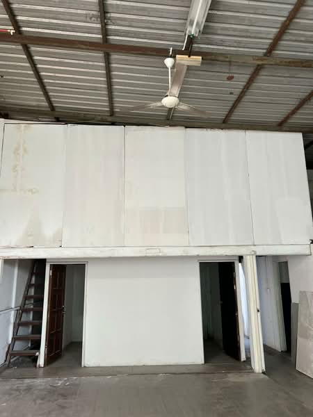 Kilang untuk Disewa di Taman Perindustrian Puchong Utama (Puchong) - Minz Lee - Interior - PropertyGuru.com.my