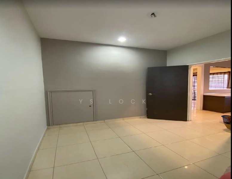 2-storey Terraced House for Rent in Seri Kembangan (Selangor) - YS Lock - Interior - PropertyGuru.com.my