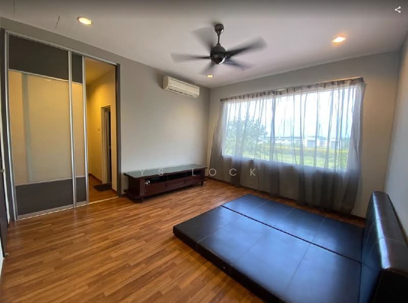 2-storey Terraced House for Rent in Seri Kembangan (Selangor) - YS Lock - Bedroom - PropertyGuru.com.my