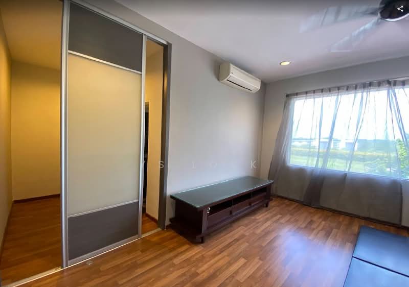 2-storey Terraced House for Rent in Seri Kembangan (Selangor) - YS Lock - Living Room - PropertyGuru.com.my