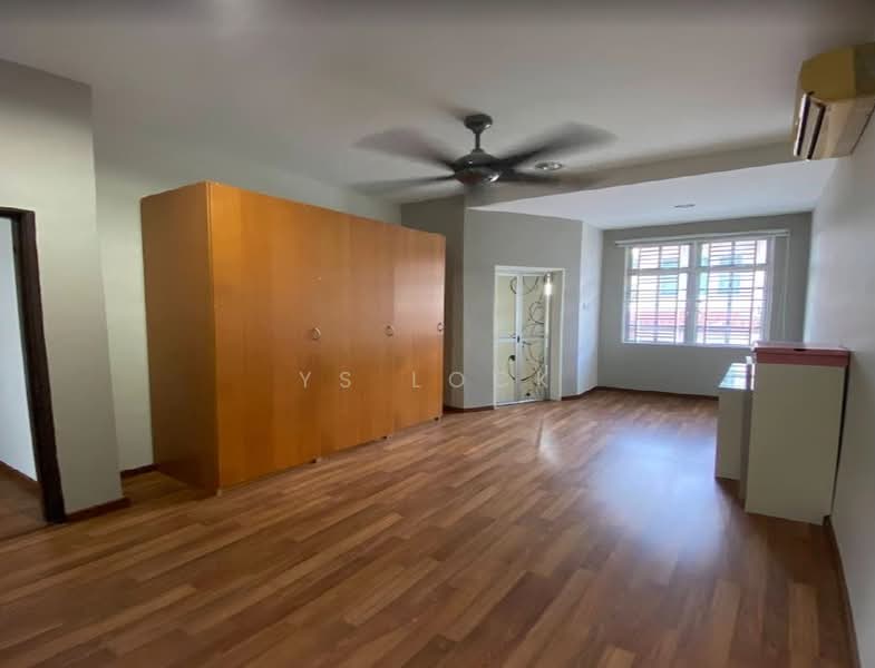 2-storey Terraced House for Rent in Seri Kembangan (Selangor) - YS Lock - Bedroom - PropertyGuru.com.my
