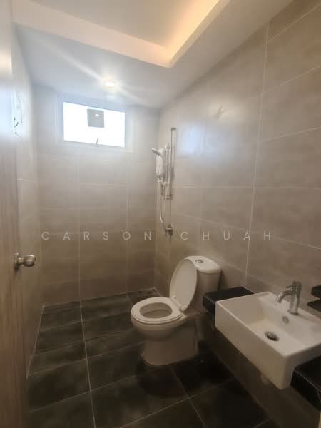 Condominium for Rent at QuayWest Residence - Carson Chuah - Bathroom - PropertyGuru.com.my