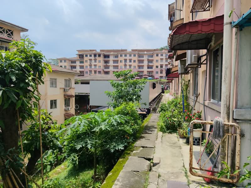 Pangsapuri untuk Dijual di saujana apartment - Kok Wah Yee - Exterior - PropertyGuru.com.my