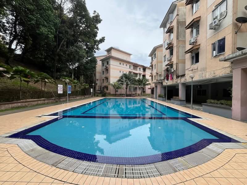 Pangsapuri untuk Dijual di saujana apartment - Kok Wah Yee - Exterior - PropertyGuru.com.my
