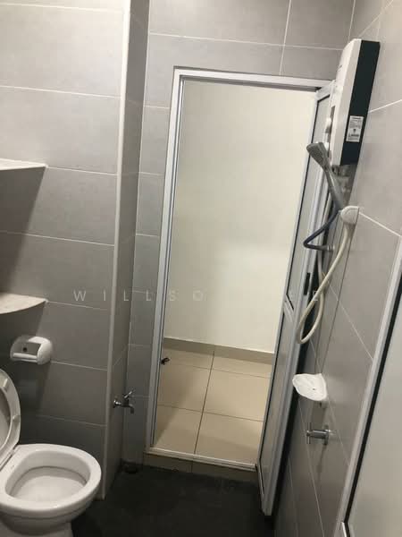 Servis Apartment untuk Disewa di BM City Suites @ BM City Mall - Willson Lee - Bathroom - PropertyGuru.com.my