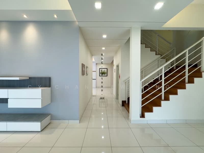 Semi-Detached House for Sale in Shah Alam (Selangor) - CY Chan Yew Sing - Corridor - PropertyGuru.com.my