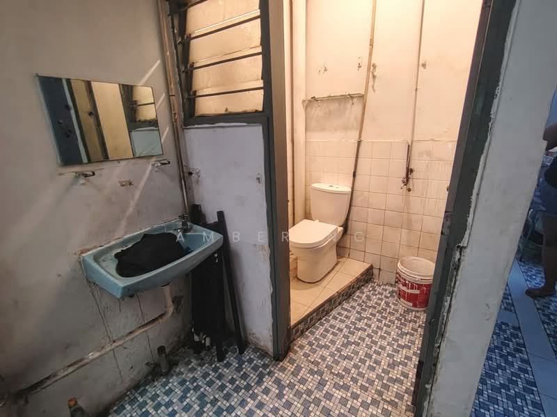 2-storey Terraced House for Sale in Sentul Pasar (Sentul) - Amber Ng - Bathroom - PropertyGuru.com.my