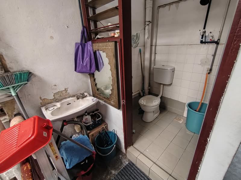 2-storey Terraced House for Sale in Sentul Pasar (Sentul) - Amber Ng - Bathroom - PropertyGuru.com.my