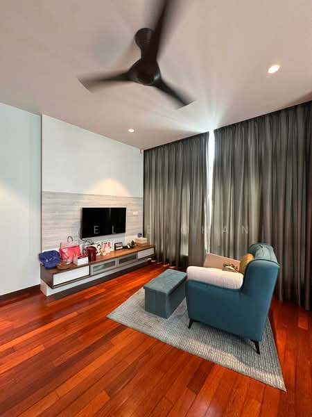 Semi-Detached House for Sale in Cyberjaya (Selangor) - Evelle Chan - Living Room - PropertyGuru.com.my