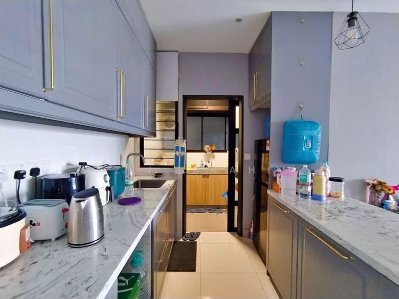Condominium for Sale at The Haute Gurney - Azli Ibrahim - Kitchen - PropertyGuru.com.my